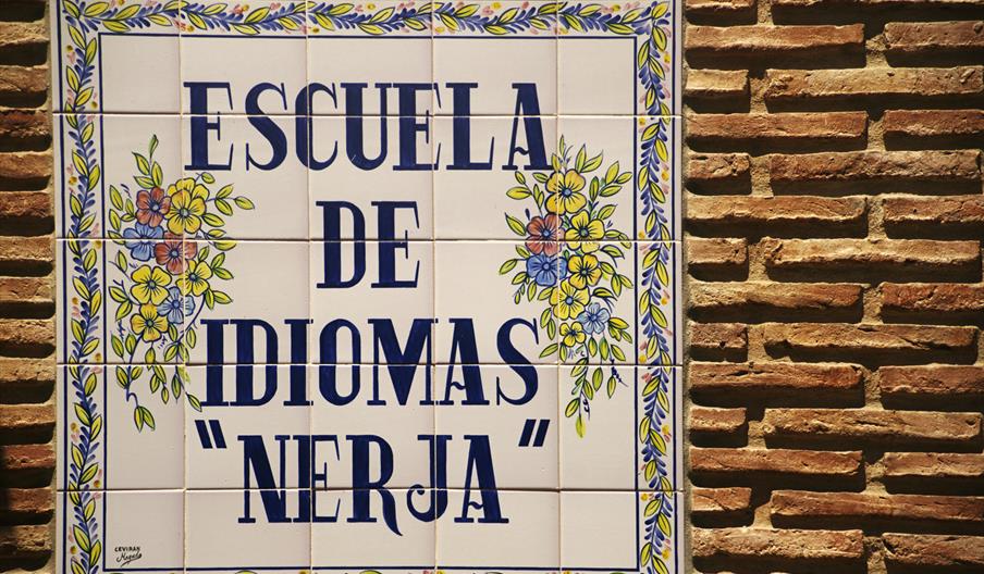 Escuela de Idiomas Nerja