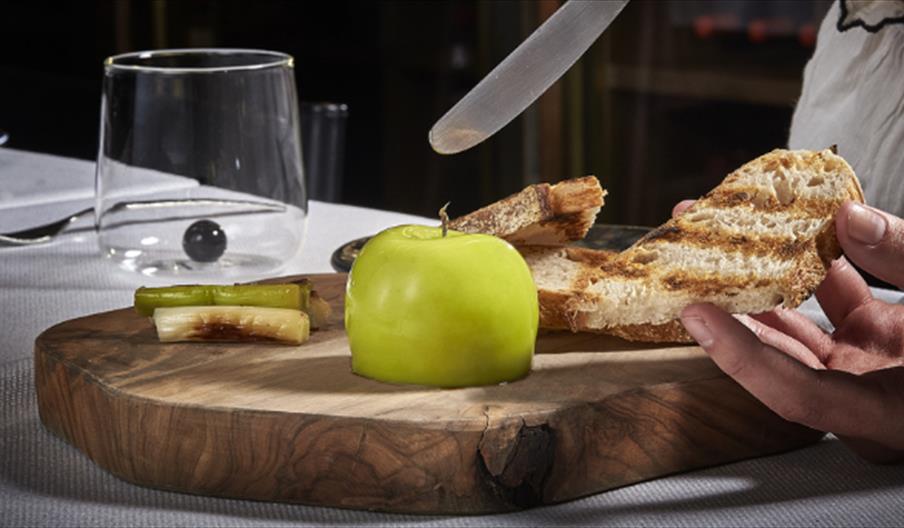 Restaurante Leña Puente Romano Beach Resort