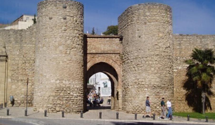 Puerta de Almocábar