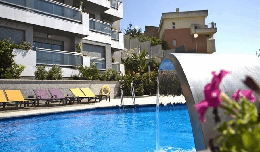 Artplatinum Suites and Apartments