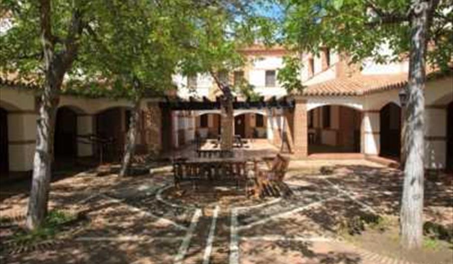 Aula de Naturaleza Ermita Vieja.  Dilar (Granada)