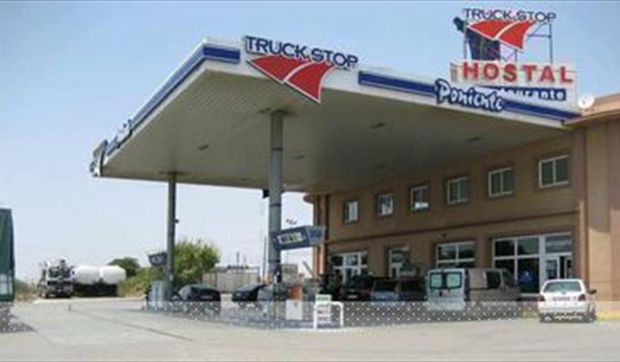 Truck Stop del Poniente