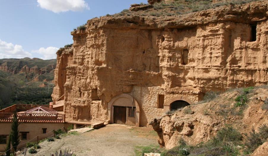 Centro de Interpretación Hábitat Troglodita Almagruz