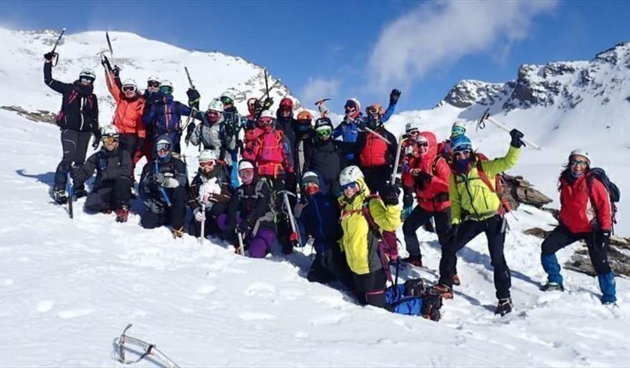 Al Andalus Activa Escuela de Montaña y Esquí