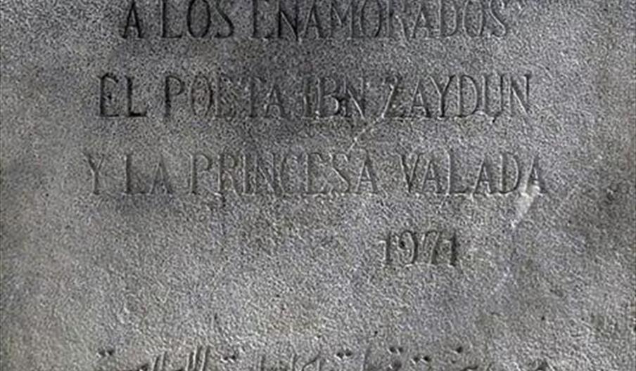 Monumento a los enamorados