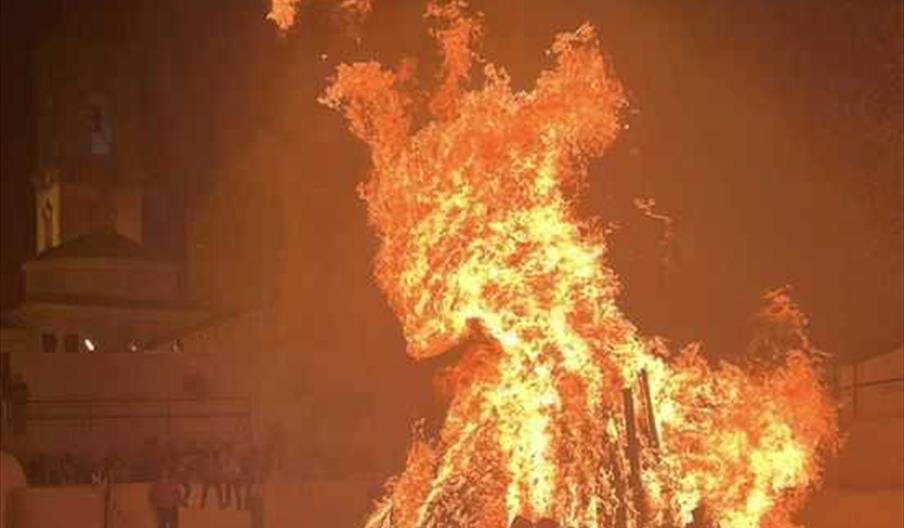 Candelorios de San Miguel en Cumbres Mayores					