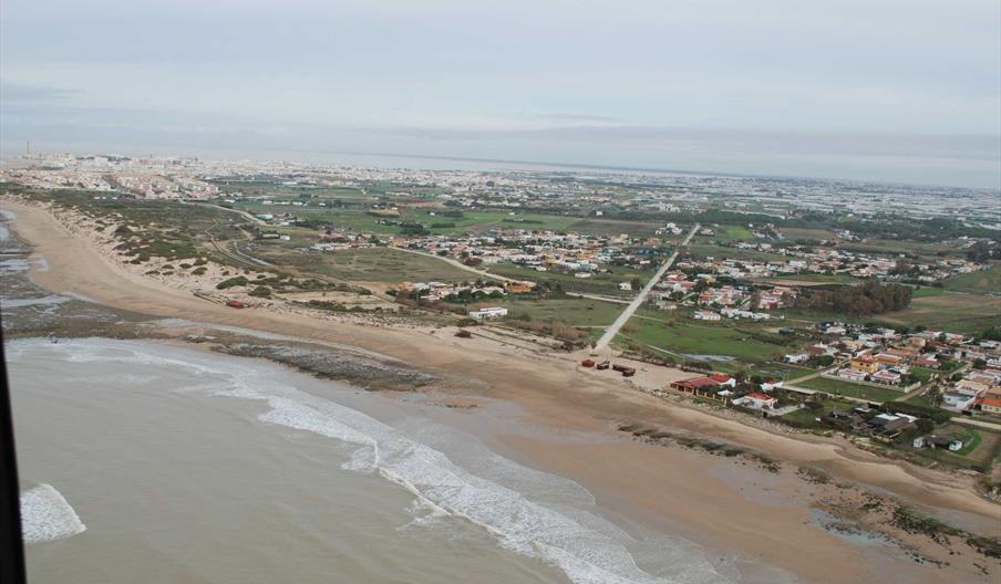 LAS TRES PIEDRAS / LA BALLENA