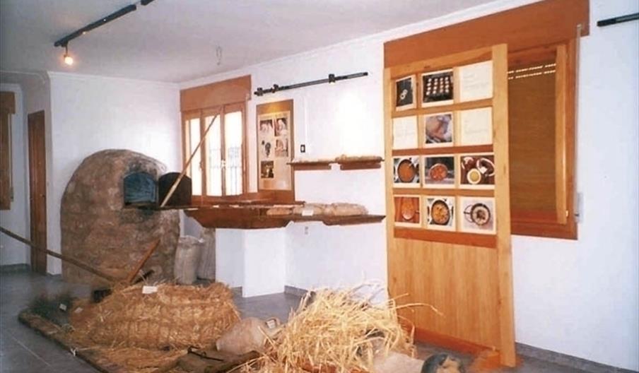 Museo de la Almendra y el Cereal