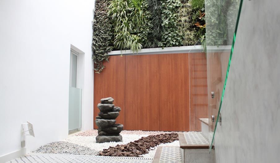 Life Apartments Santo Rey