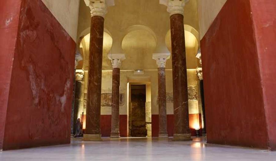 Baños de Alcázar Califal