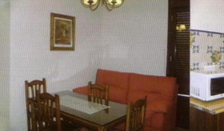 Apartamentos La Alfarería (José Ramón Muñoz)