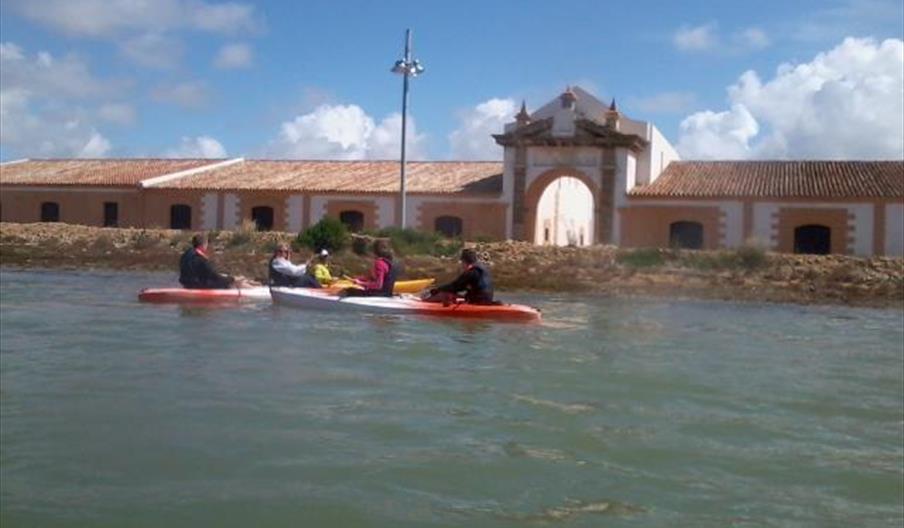 Escuela Piragüismo Islakayak