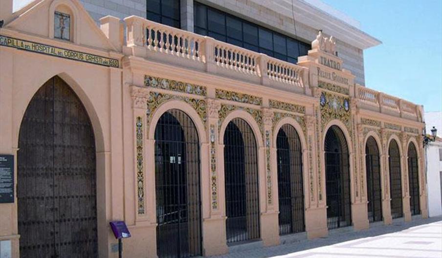 Teatro Felipe Godínez