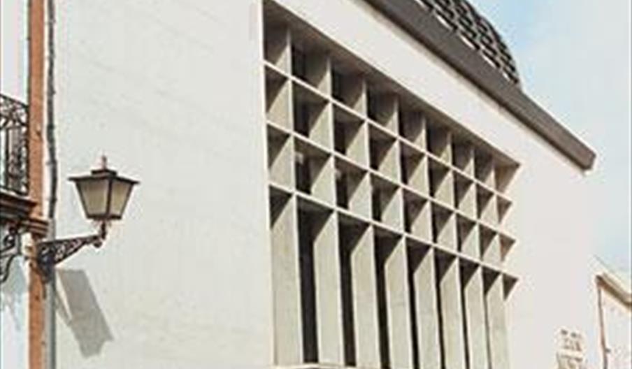 Teatro Municipal Juan Rodríguez Romero