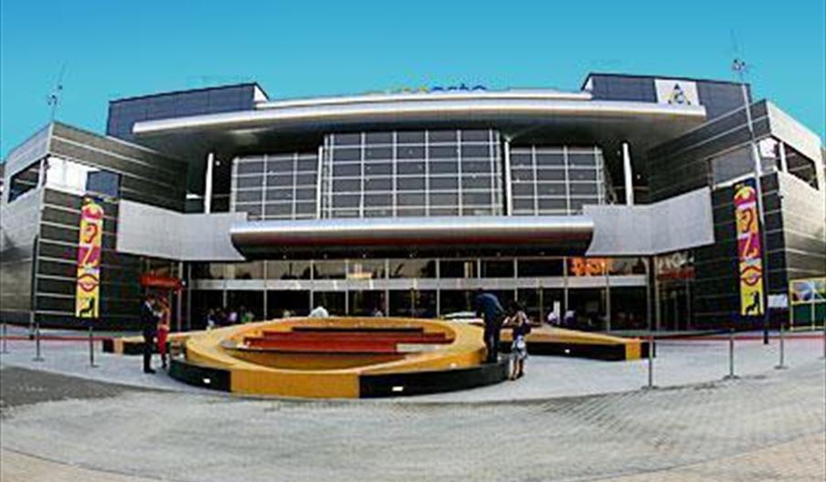 Centro Comercial Zona Este