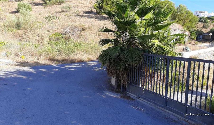 Área de Pernoctación Autocaravanas Almuñecar. Almuñecar (Granada)