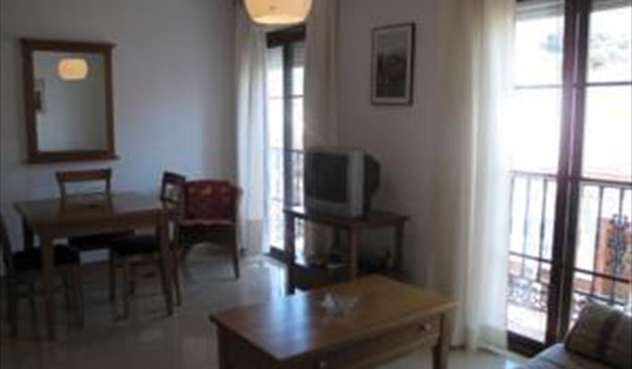 Apartamentos Acantilados de Maro