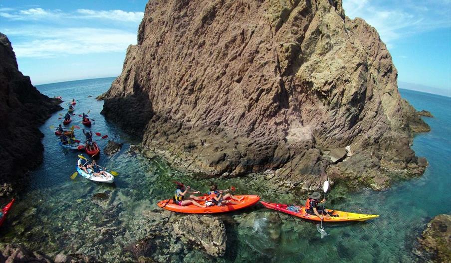 Ruta guiada en kayak y snorkel por las calas del Parque Natural de Cabo De Gata