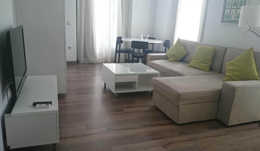 Apartamentos Premium House Hinestrosa