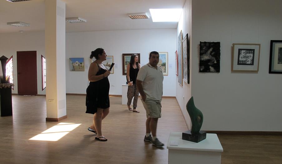 Sala de Exposiciones de Moclinejo