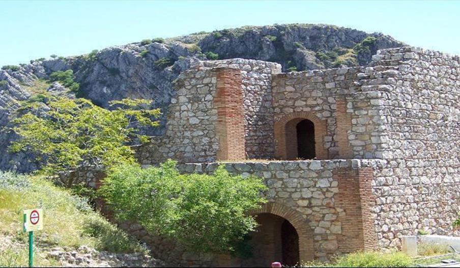 Castillo y Recinto Amurallado de Archidona