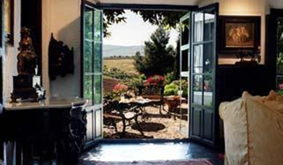 Hotel Jardín de la Muralla