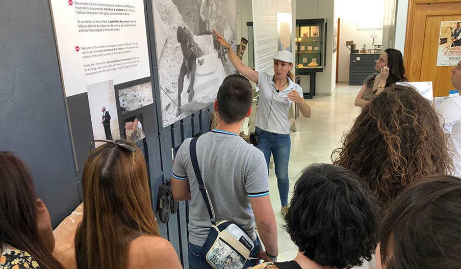 Visita Centro Interpretacion del Mármol