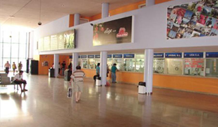 Estación de Autobuses Plaza de Armas