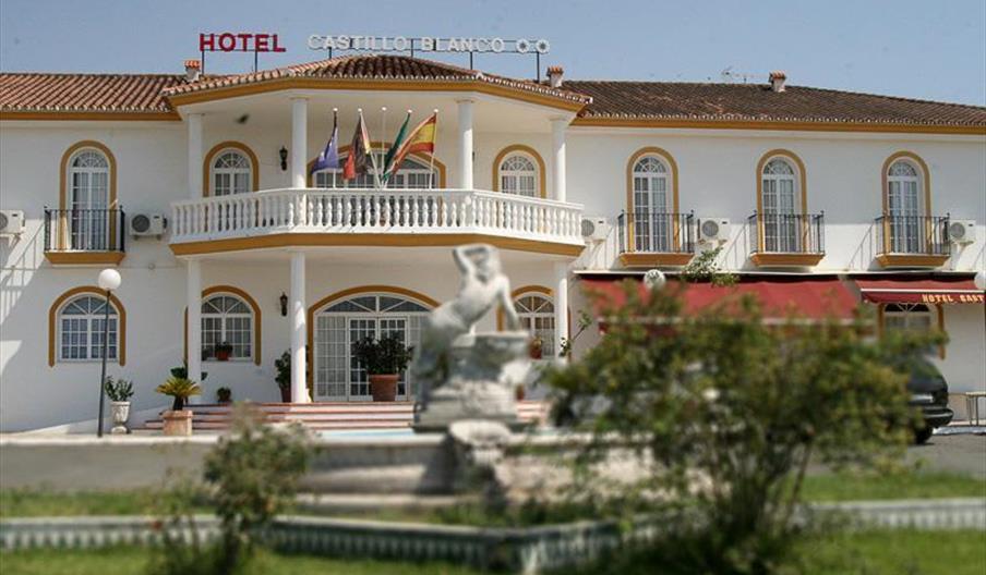 Hotel Castillo Blanco