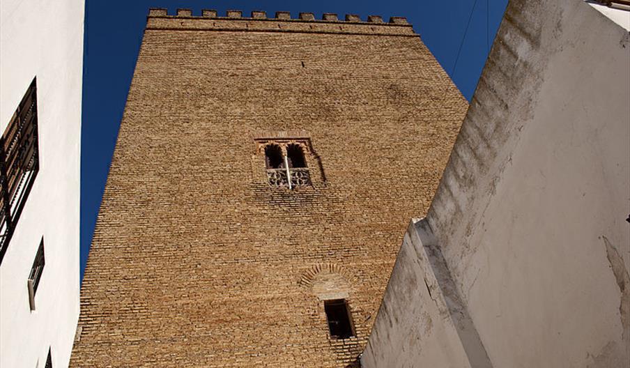 Centro de Intepretación El Cielo Mudéjar de La Algaba - Torre de Los Guzmanes