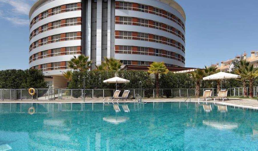 Abades Nevada Palace