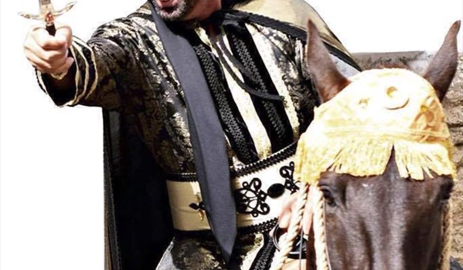 Fiesta de Moros + Cristianos