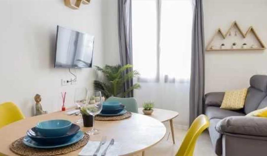 Apartamentos Suites Lumbreras