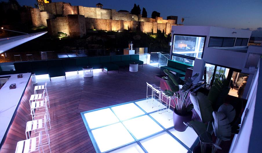 Alcazaba Premium Hostel