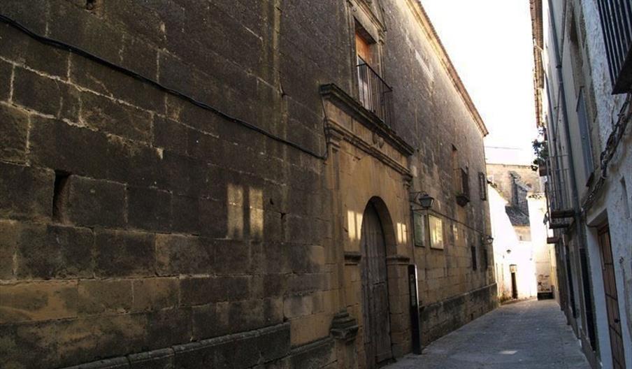 Palacio de Don Francisco de los Cobos