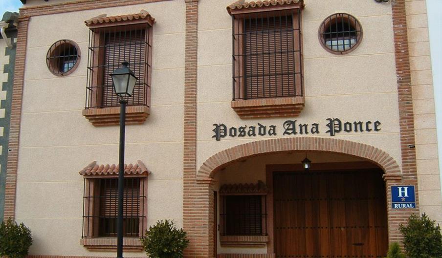 Hotel Posada Ana Ponce