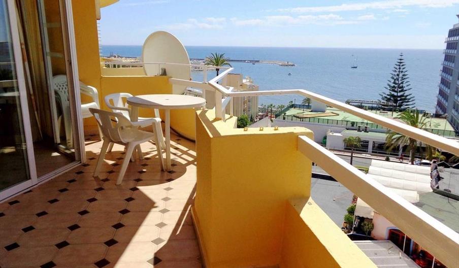 Apartamentos Orfeo Azul