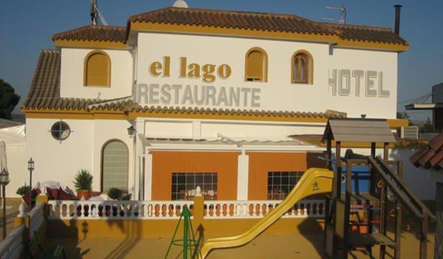 Hotel El Lago