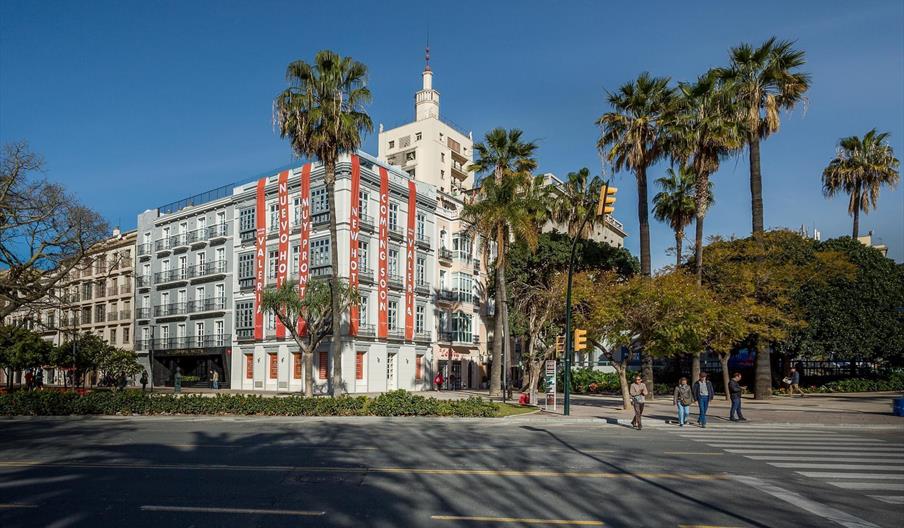 Hotel Room Mate Valeria