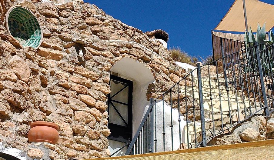 Vivienda Rural Cuevas Algarves de Gorafe La Luna