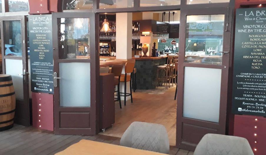 LA BREA WINE & CHEESE BAR