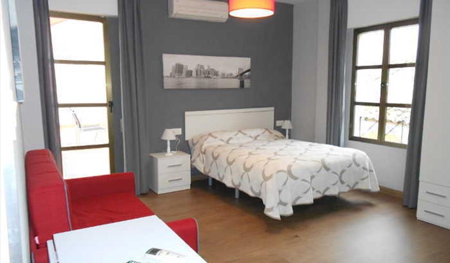 Apartamentos Home Granada