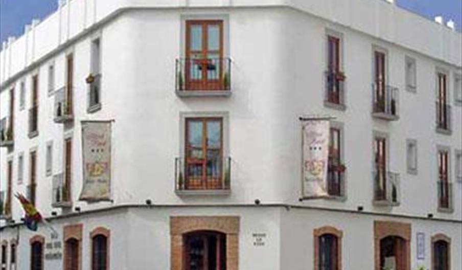 Hotel Dueñas Muñoz