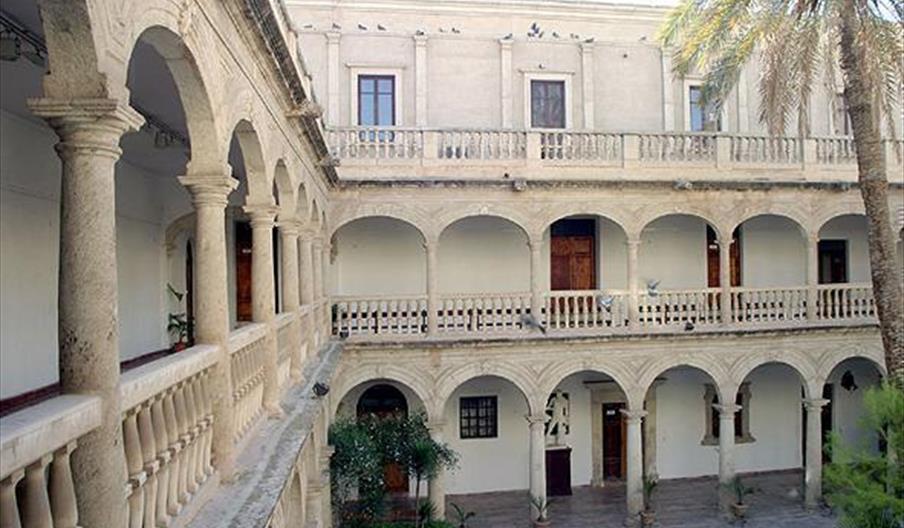 Escuela de Arte de Almería