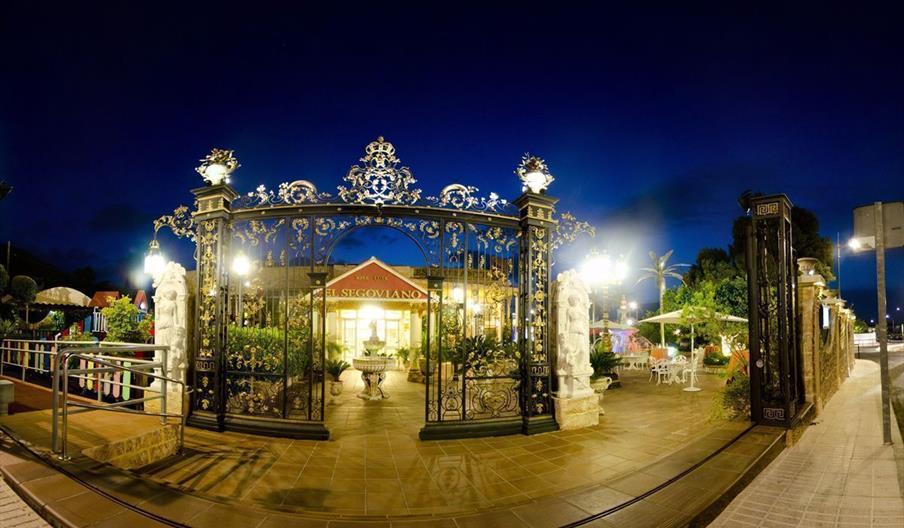 Complejo José Luis "El Segoviano"