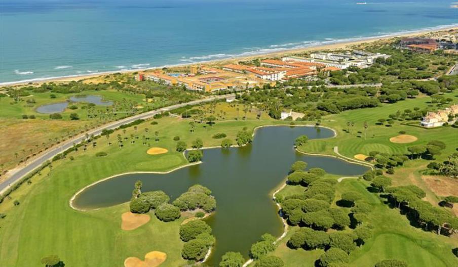 Club de Golf Novo Sancti Petri - Mar y Pinos