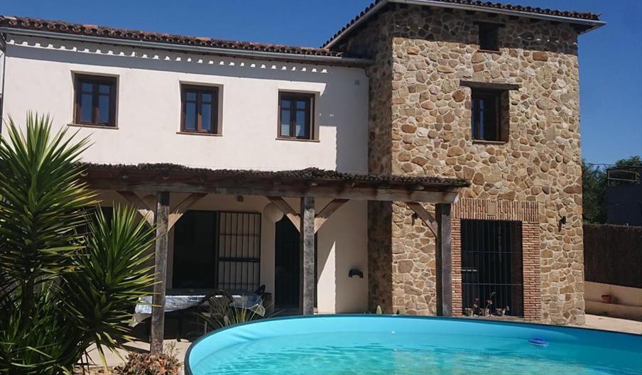 Casa Torre de la Piedra - Piscina