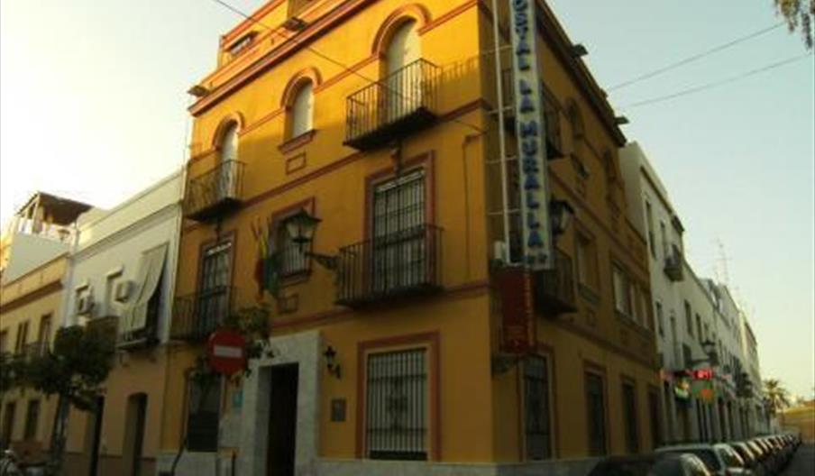 Hostal Muralla Macarena