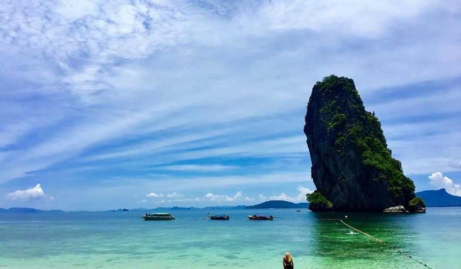 Beltours Viajes. Roquetas de Mar (Almería)