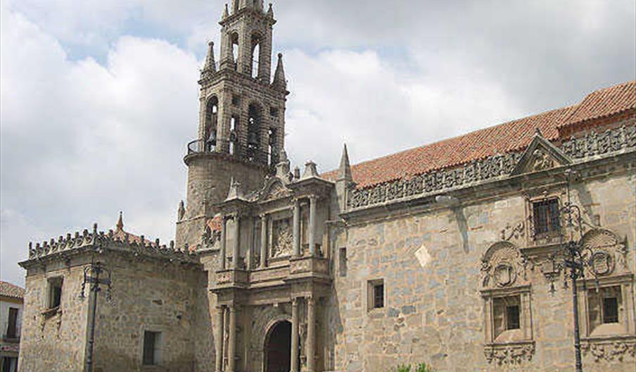 Iglesia de San Juan Bautista (Catedral de la Sierra)